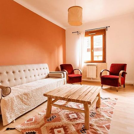 Logement Sur La Route Des Vins Gueberschwihr Esterno foto